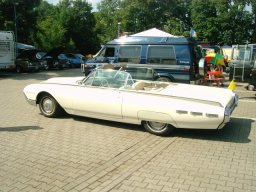 US Car Treffen Bingum 2004